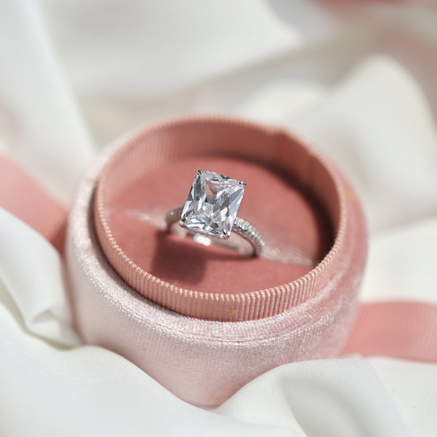 'VENUS' RING SILVER