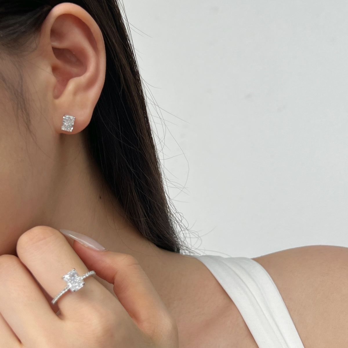 ‘KENDALL’ EARRINGS SILVER