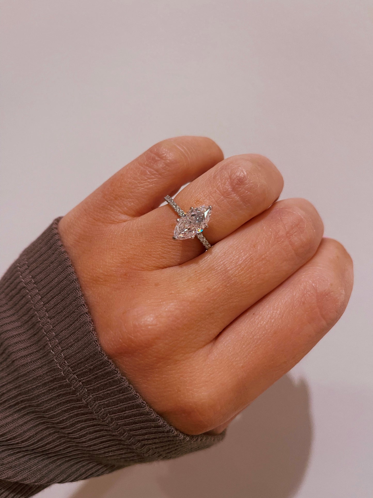 'YASMINE' RING SILVER