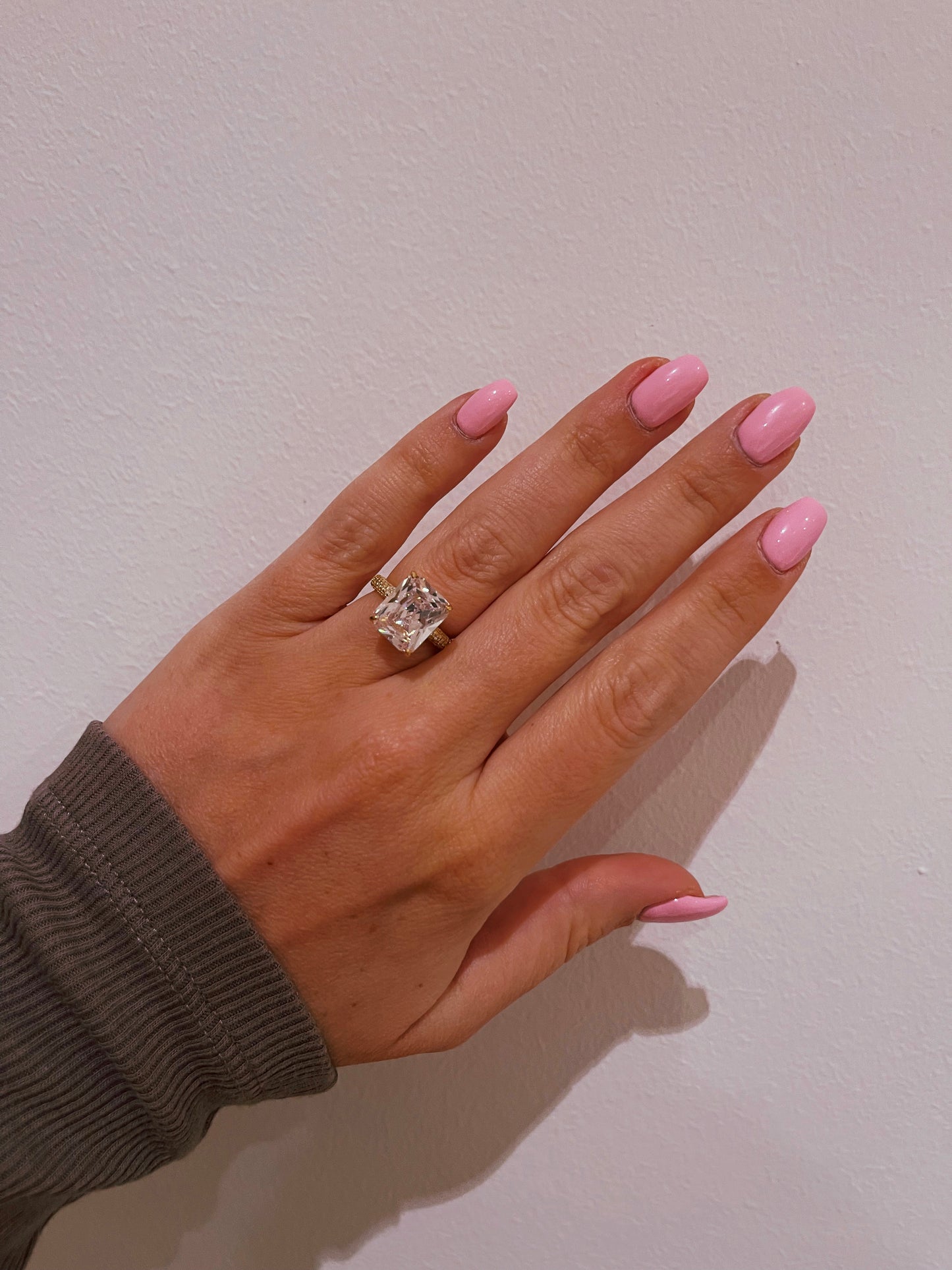 'VENUS' RING GOLD