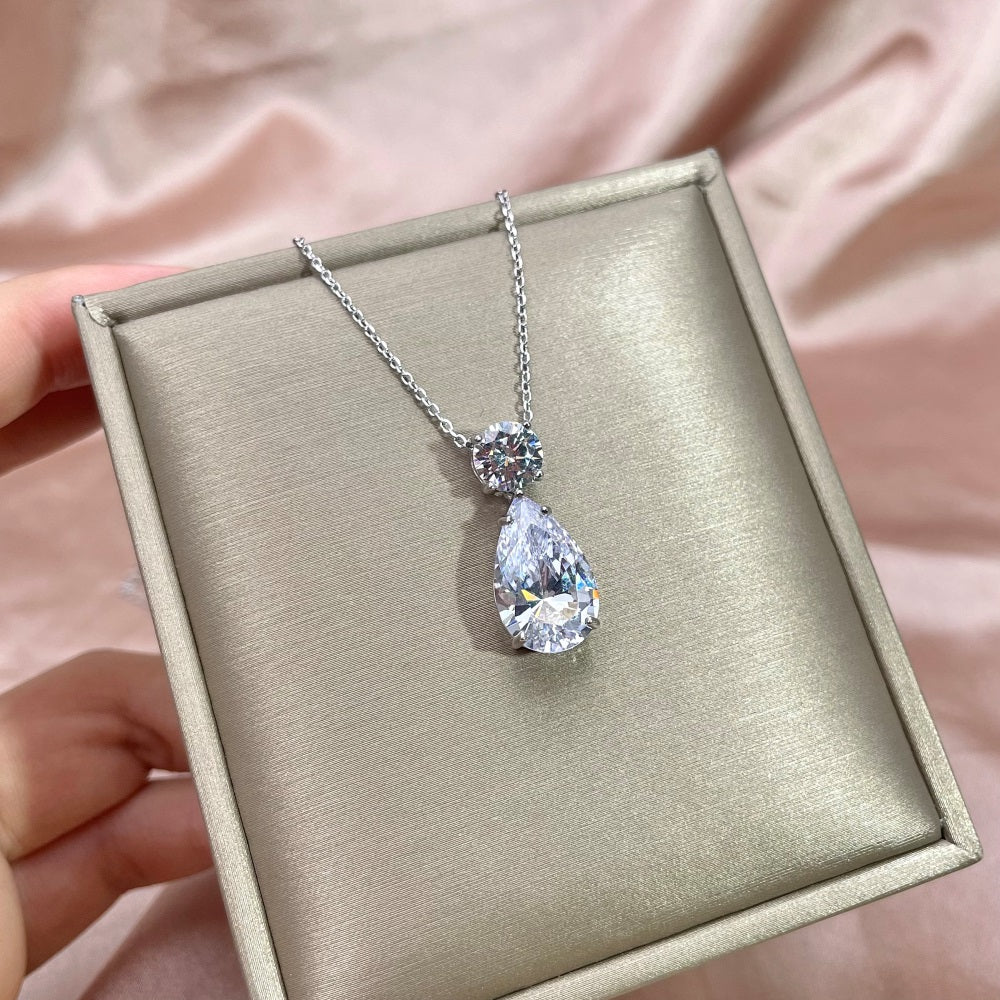 ‘NOEMI’ NECKLACE SILVER