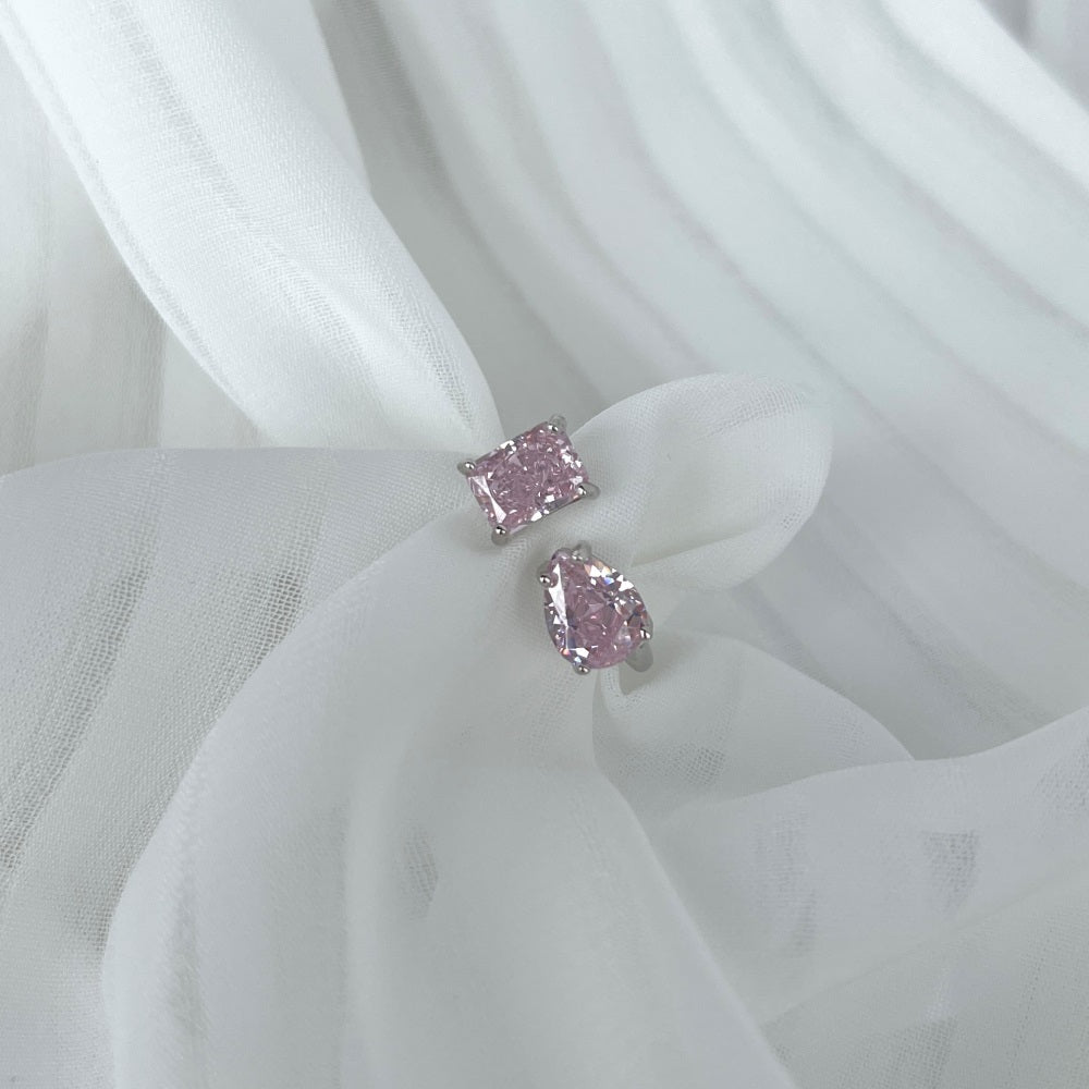 ‘ADORE’ RING PINK