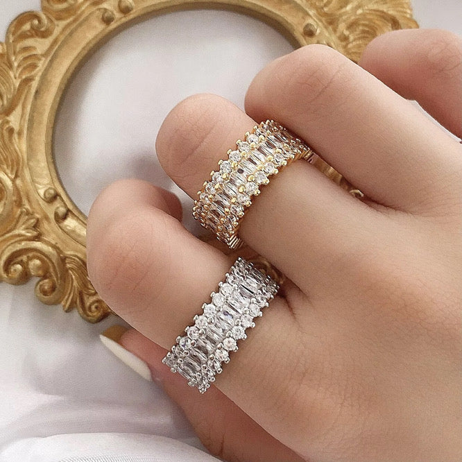 ‘LILY’ RING