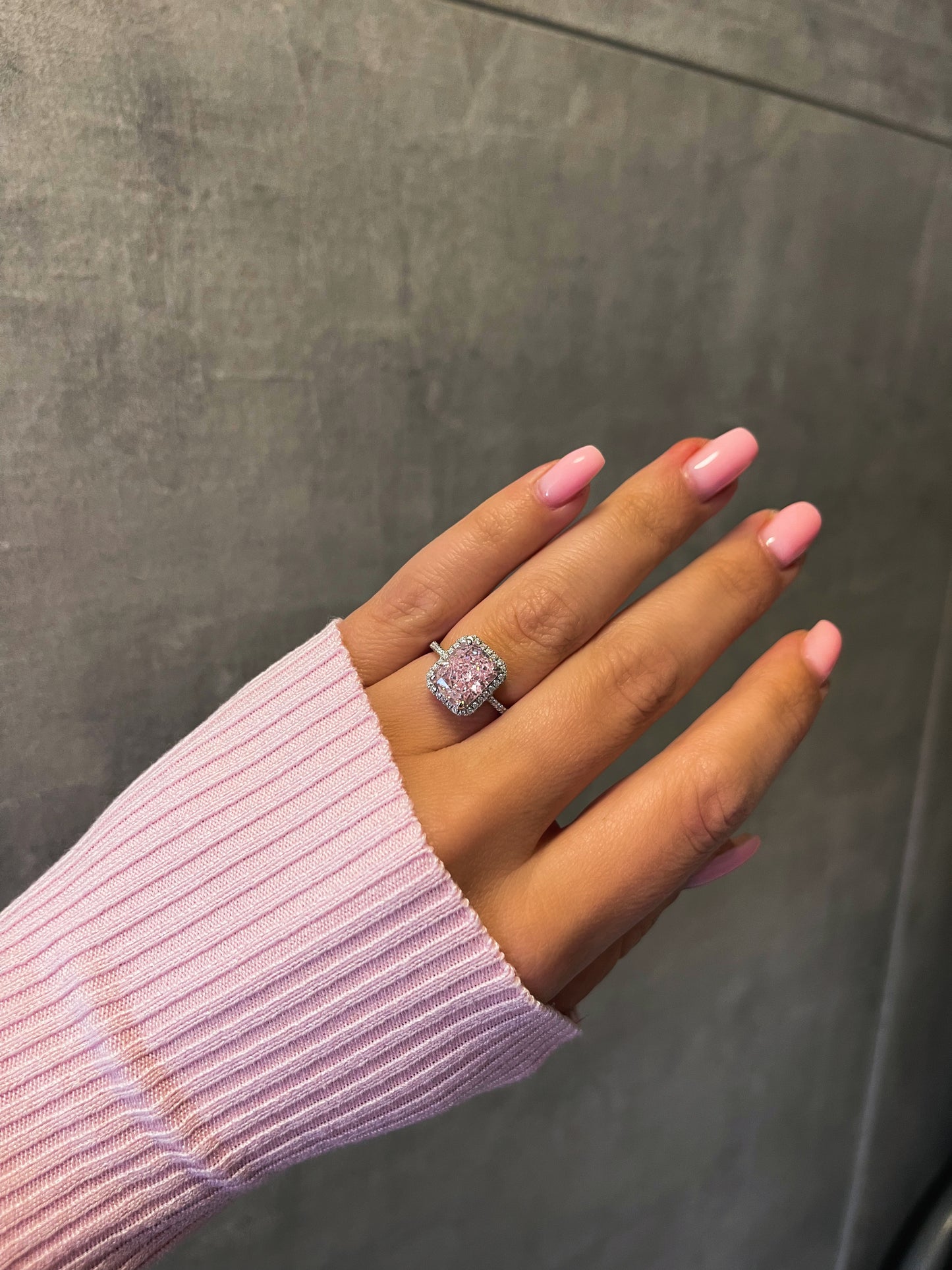 ‘SERENA’ RING PINK